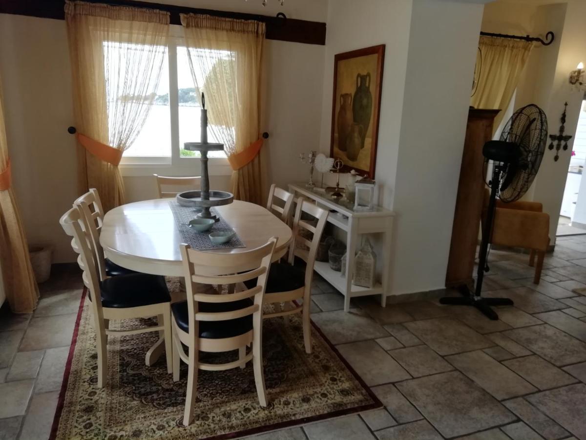 Imerolia Beach Villa Kassiopi Corfu Ngoại thất bức ảnh