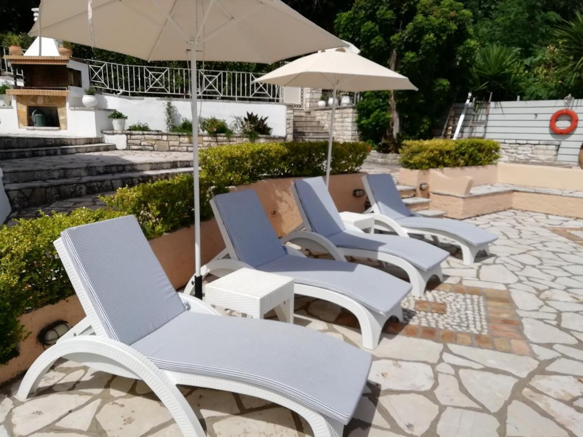 Imerolia Beach Villa Kassiopi Corfu Ngoại thất bức ảnh