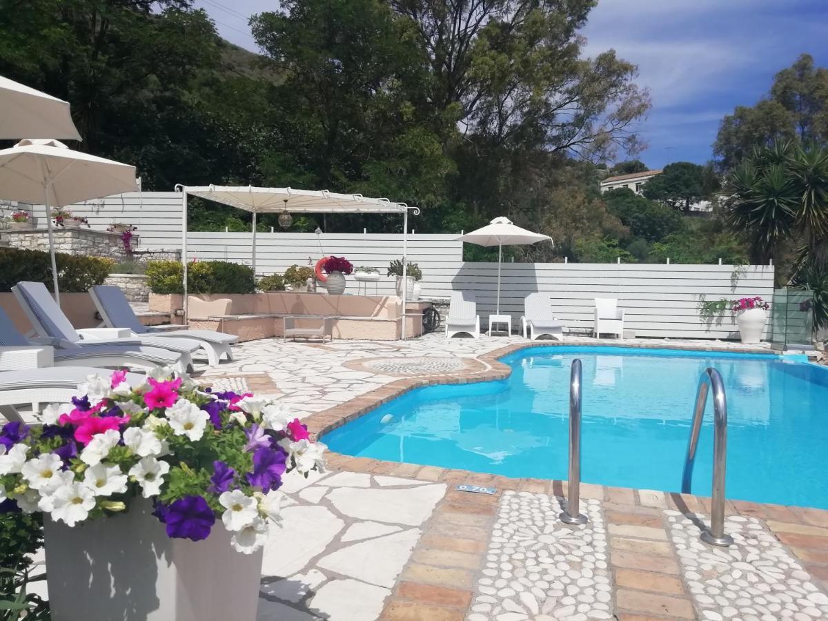 Imerolia Beach Villa Kassiopi Corfu Ngoại thất bức ảnh