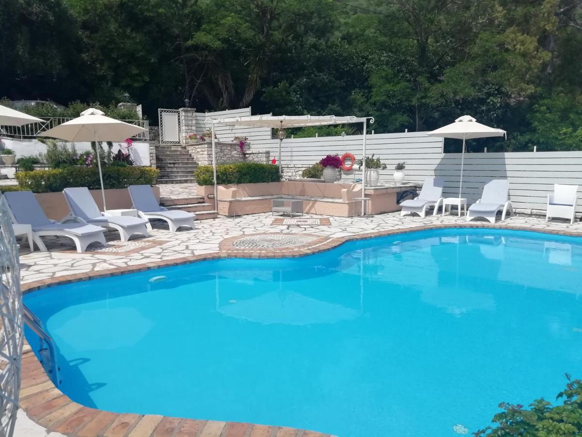 Imerolia Beach Villa Kassiopi Corfu Ngoại thất bức ảnh